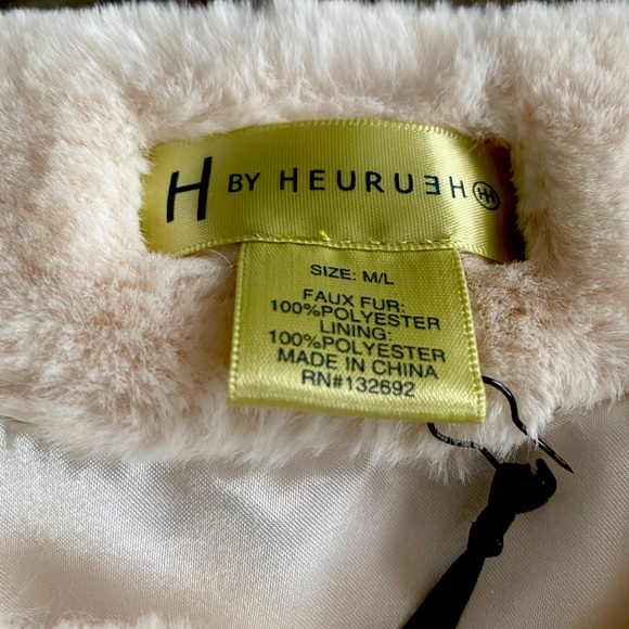 Faux Fur Vest (NWT) - Picture 5 of 6